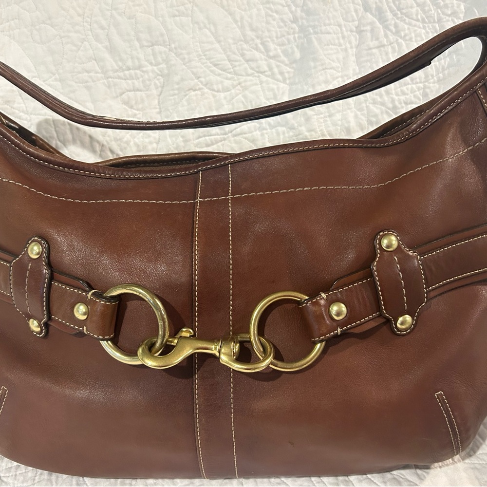 Beautiful Large Leather COACH Hobo bag purse